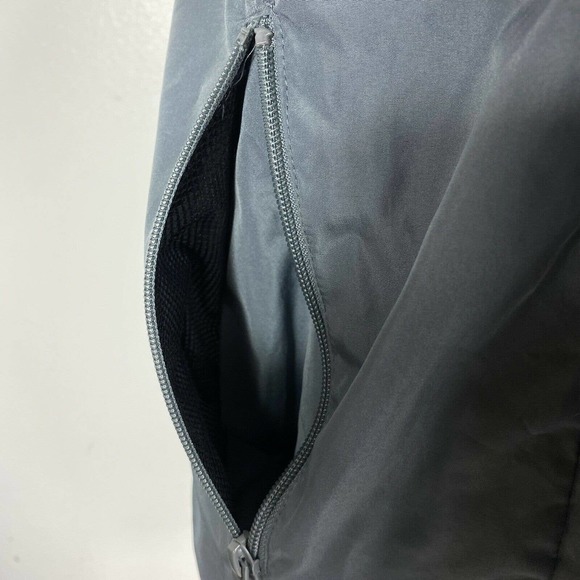 Mens Disney Parks Disneyland 1955 Black Gray Full Zip Up Windbreaker Size S - Picture 6 of 10